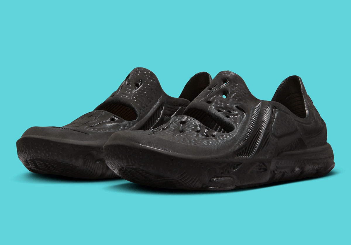 The Nike ISPA Universal Surfaces In An All Black Colorway