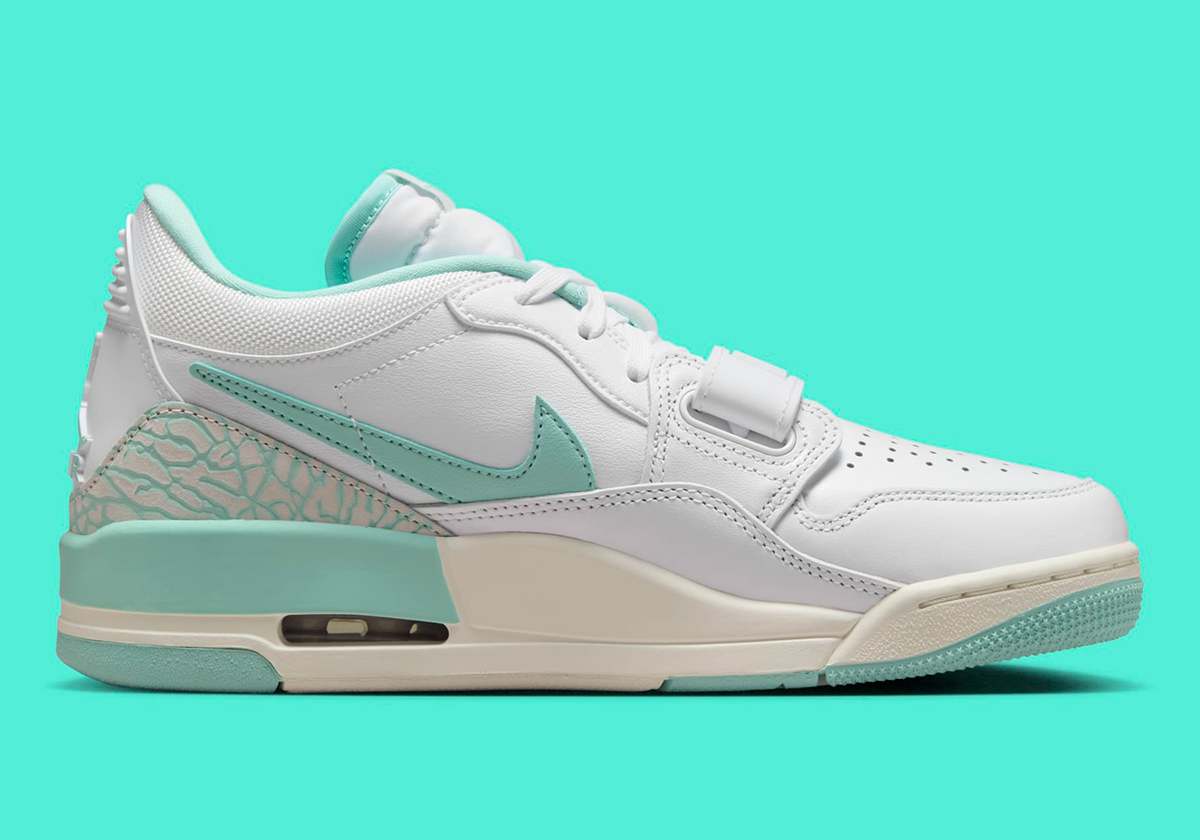 jordan legacy 312 low ultramarine neon yellow aquamarine