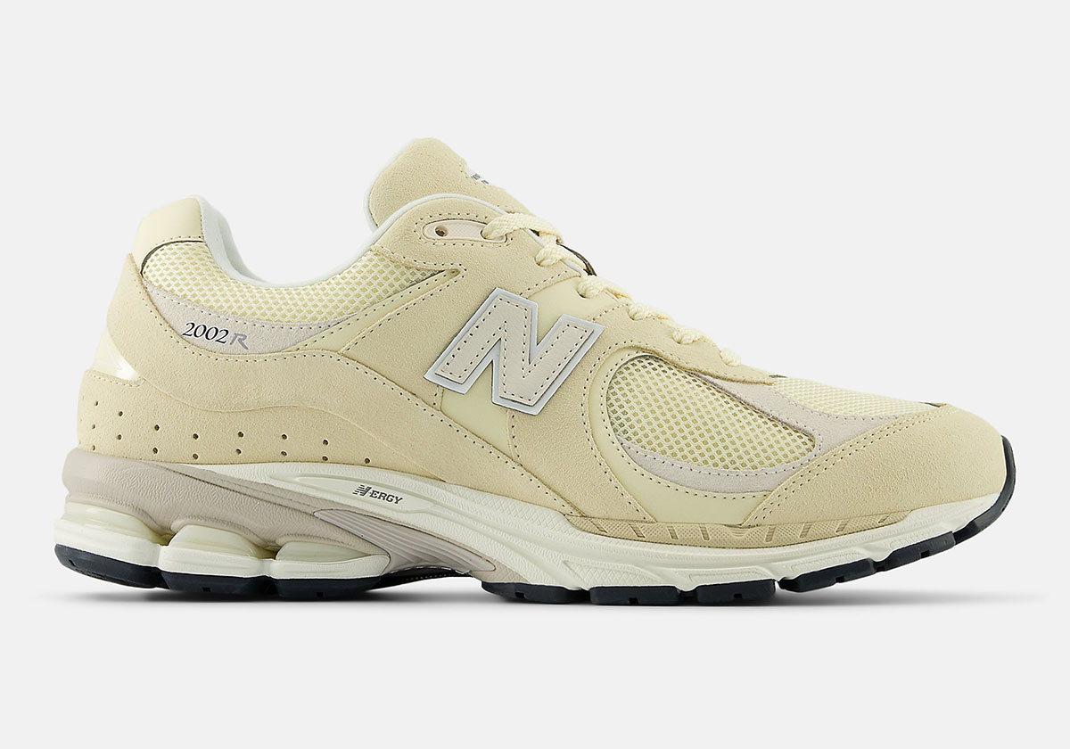 New Balance 2002r Butter Yellow Suede M2002rfi 1