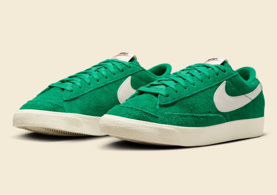 Green Suede Enhances The Nike veer Blazer Low '77 Vintage's Throwback Look