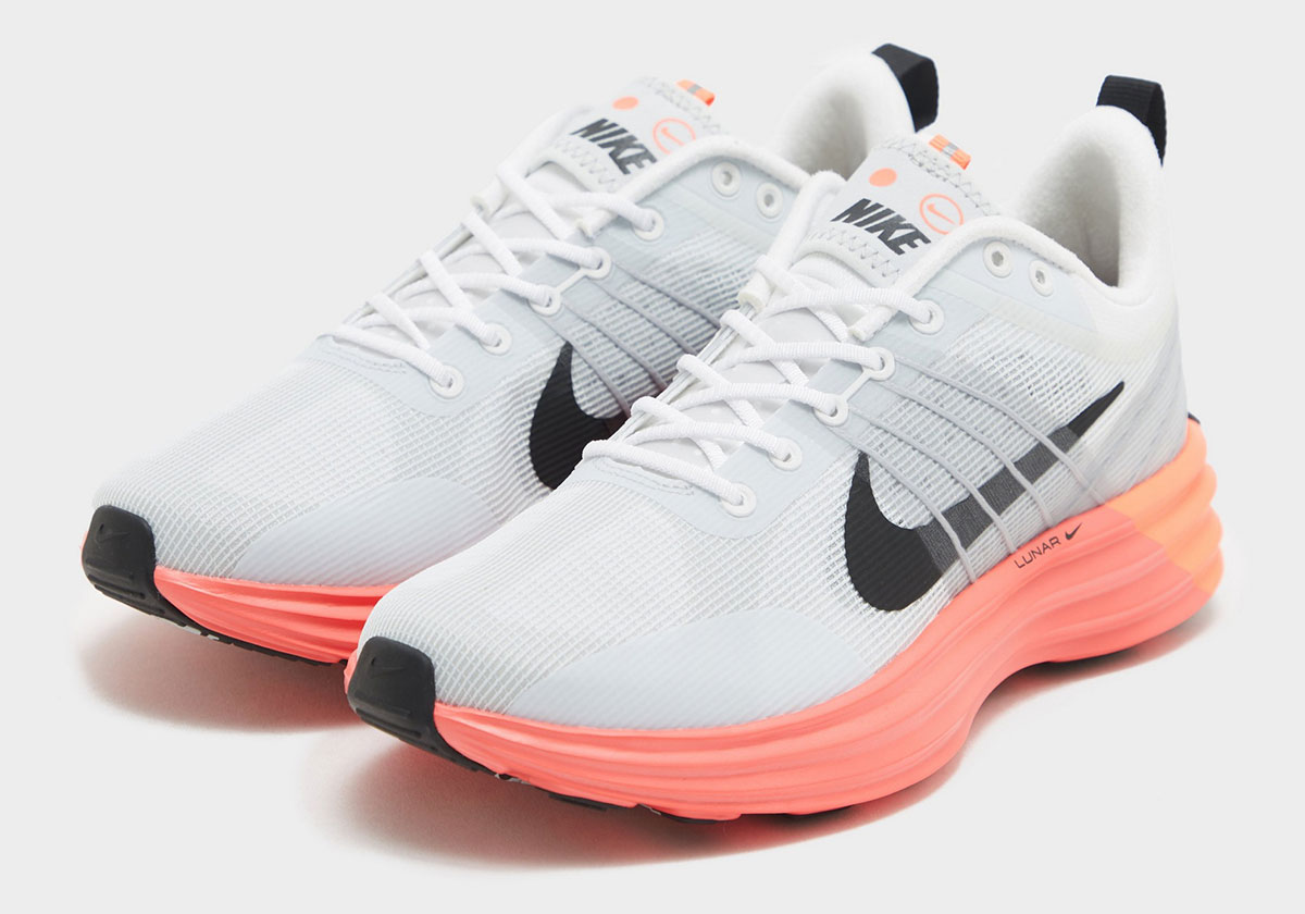 nike lunar roam white bright crimson hot lava HF4901 100 1