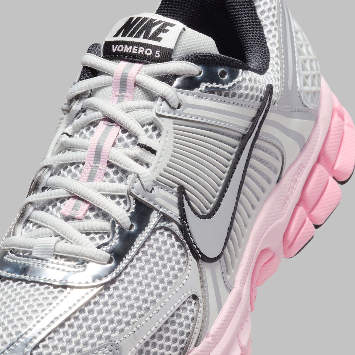 Nike Zoom Vomero 5 Photon Dust Metallic Silver Pink Foam Hf1877 001 4