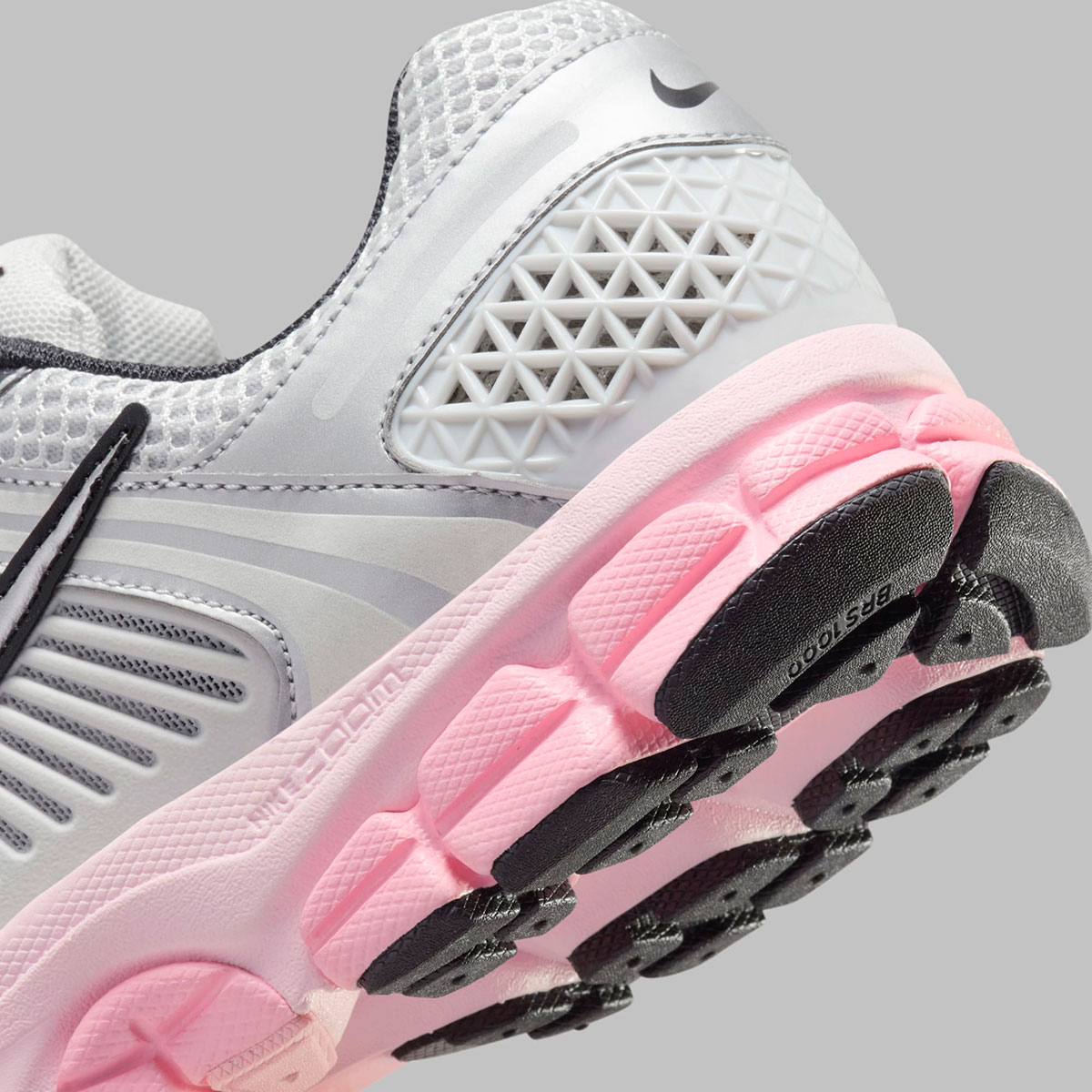 Nike Zoom Vomero 5 Photon Dust Metallic Silver Pink Foam Hf1877 001 8
