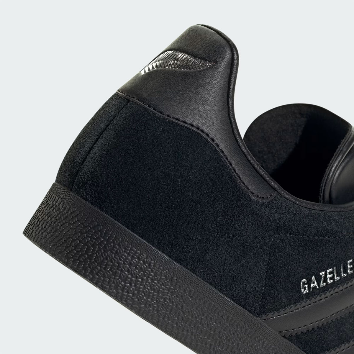 Adidas Gazelle All Blacks Ji2161 6