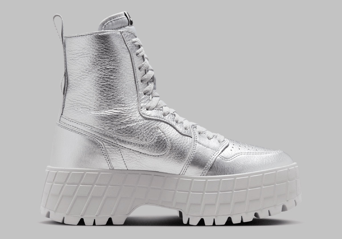 metallic silver air jordan 1