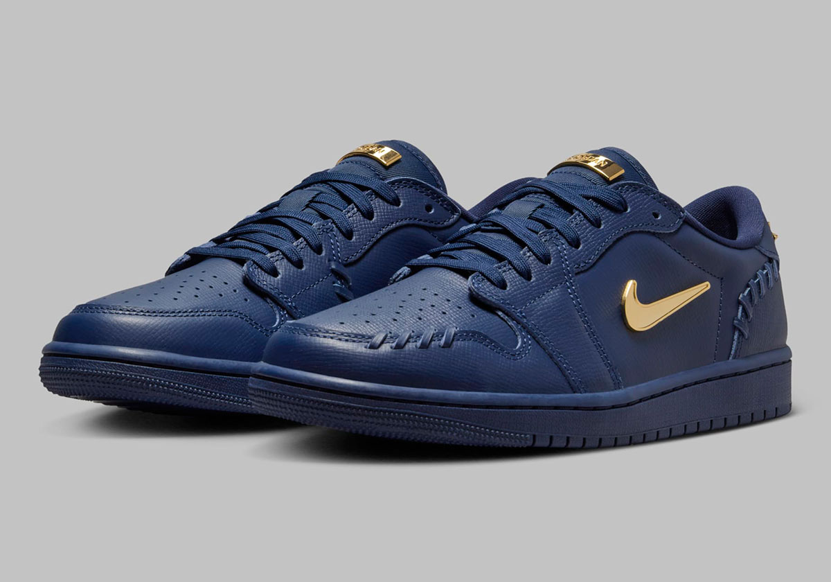 The Designer-Minded Air Jordan 1 Low Method Of Make Takes On Navy