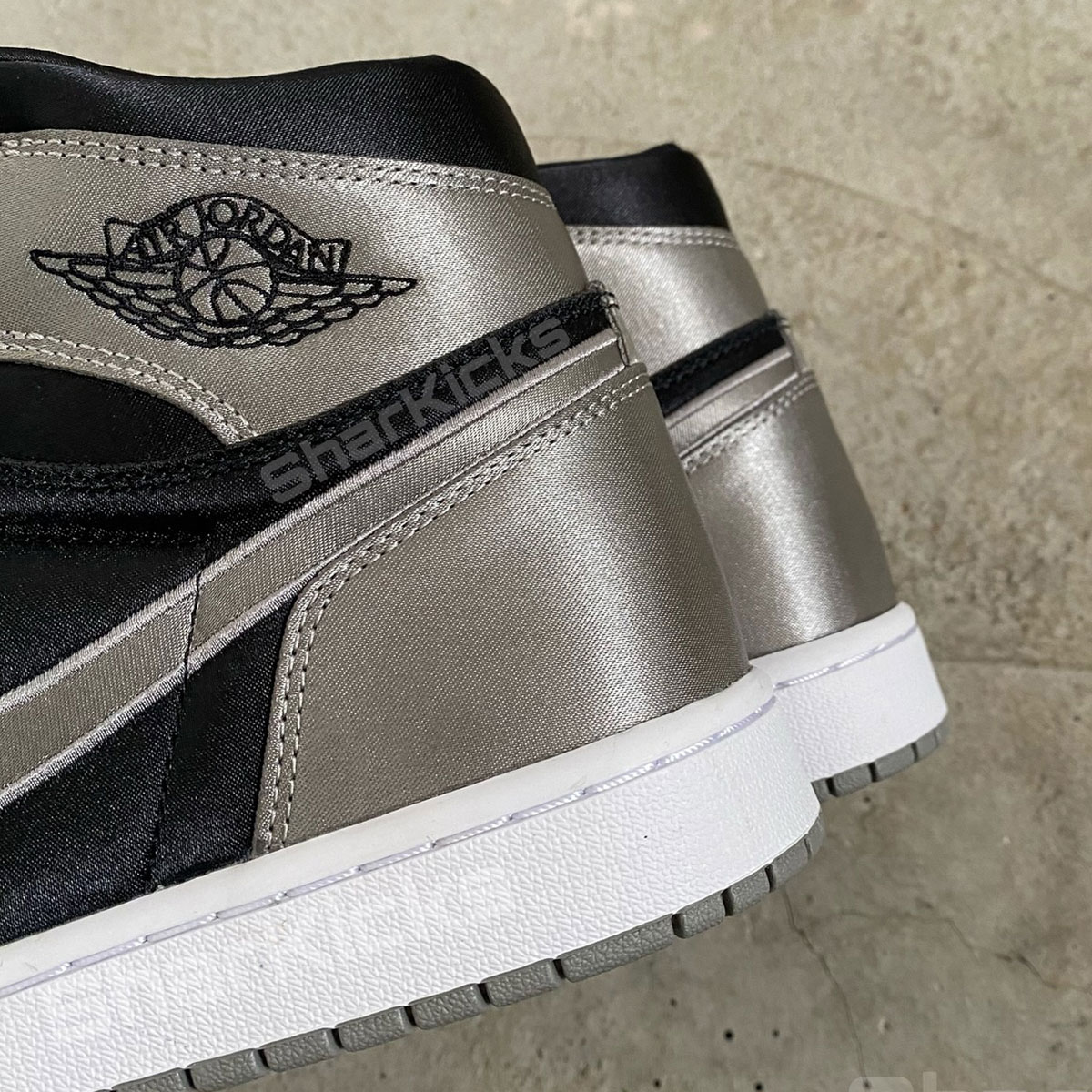 Jordan 1 Satin Shadow Fd4810 010 Release Date 3