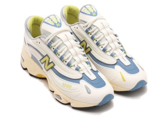 The New Balance 327 Blue Yellow Hombres EU 39.5 Works In A Sky Blue Gradient