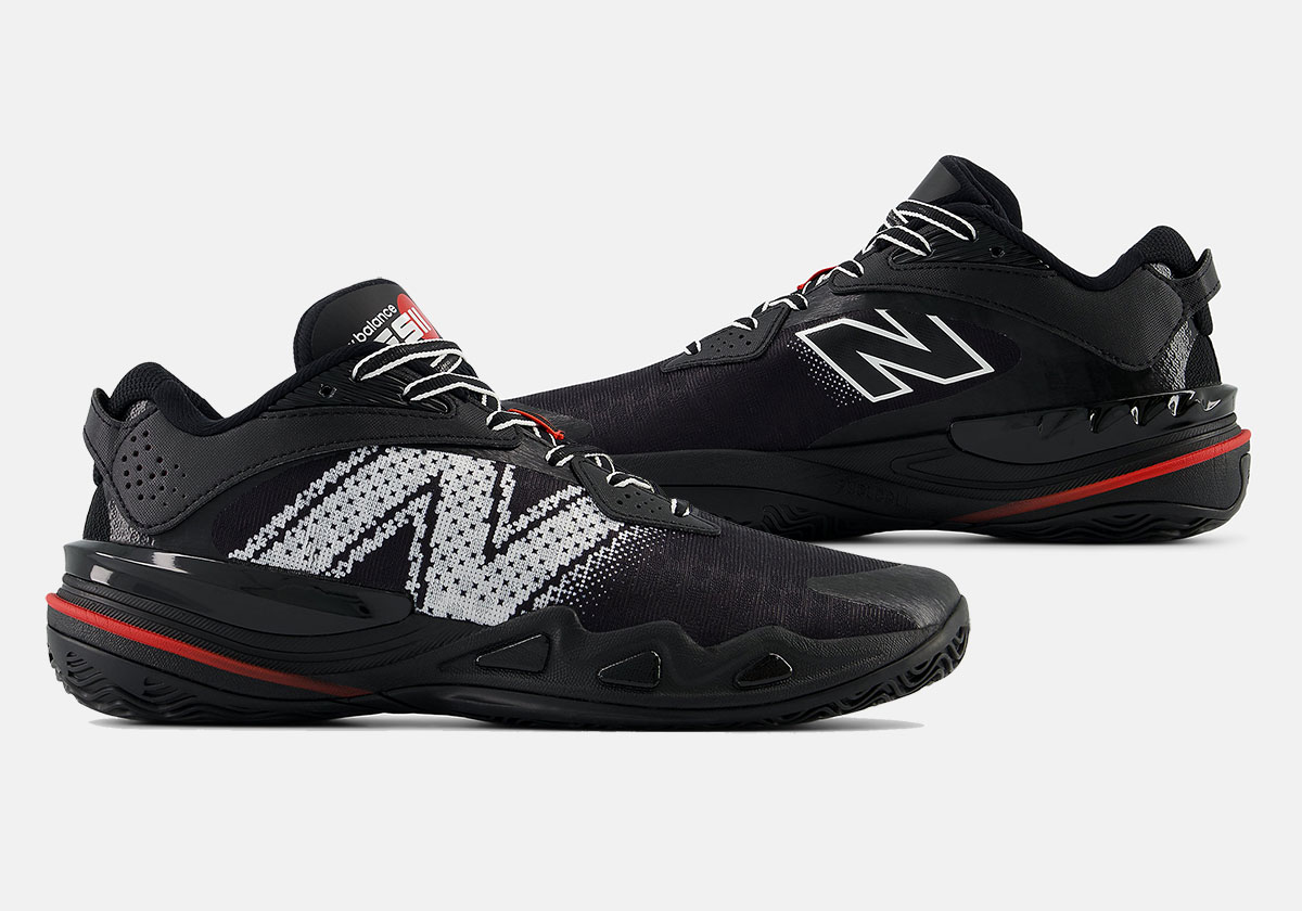 First Look At The New Balance Hesi Low v2