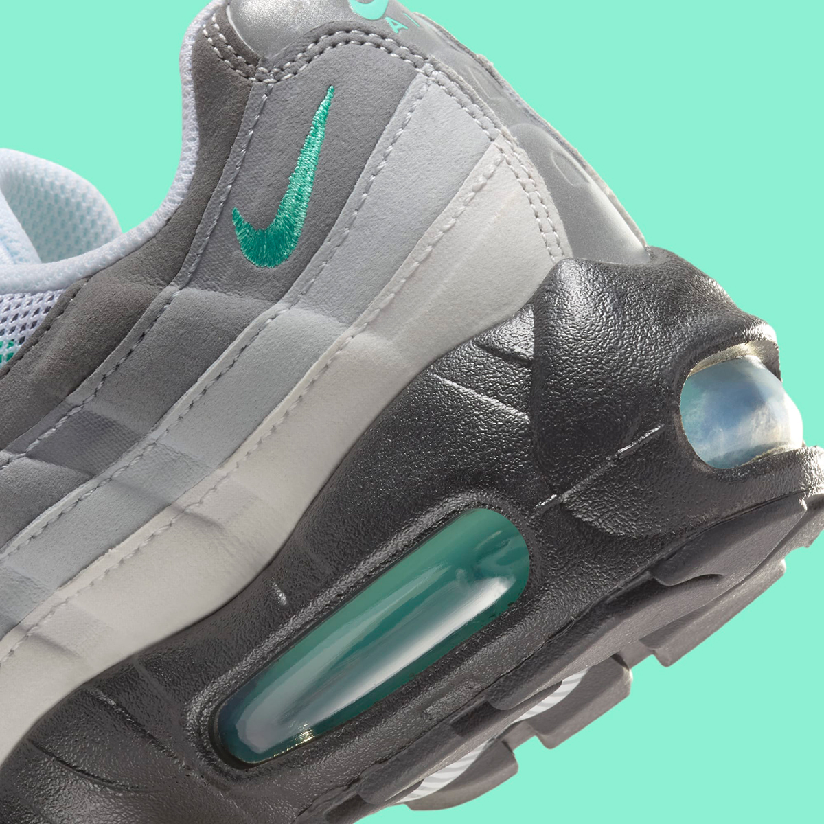 nike air max 95 gs grey gradient mint green 3