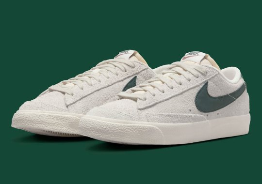 nike blazer low 77 vintage light bone dark spruce FQ8060 002 1