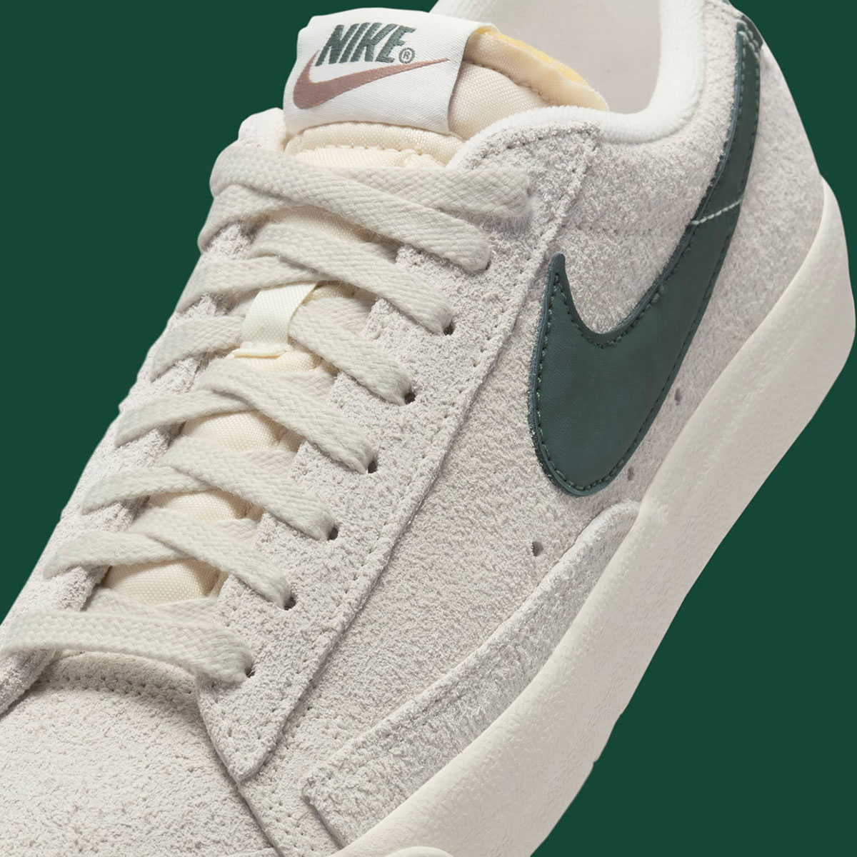 Nike Blazer Low 77 Vintage Light Bone Dark Spruce Fq8060 002 2