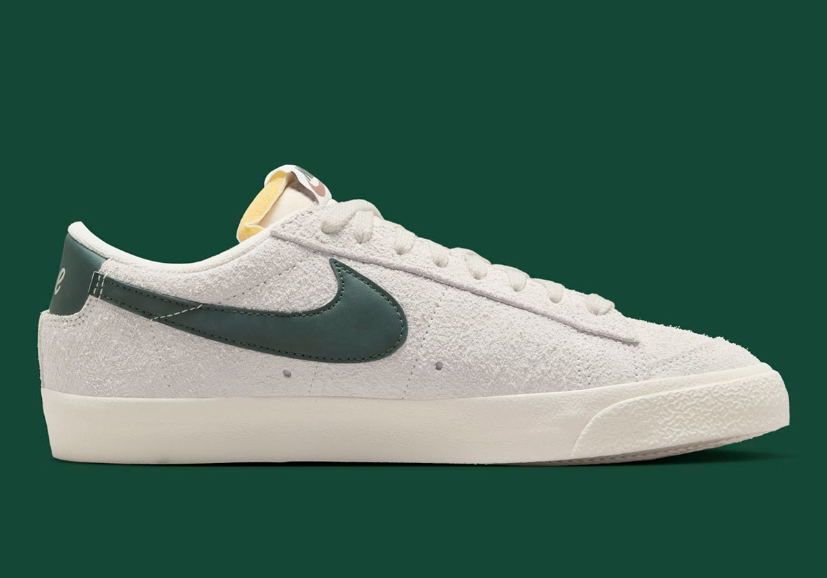 Nike Blazer Low 77 Vintage Light Bone Dark Spruce Fq8060 002 3