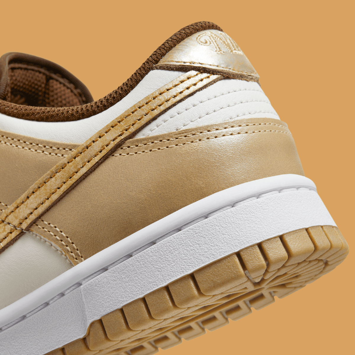 Nike Dunk Low Be The One Gold Hm3695 071 8