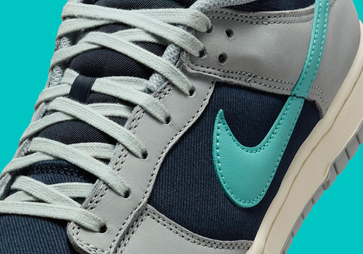 The Nike Dunk Low Gets Icy In "Green Frost"