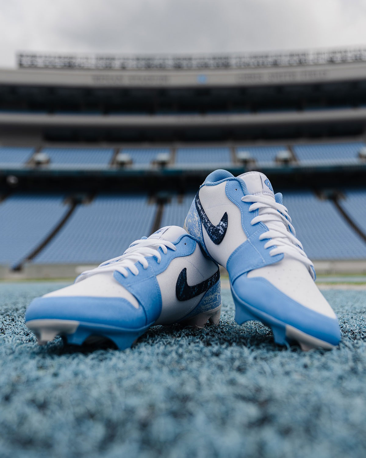 Air Jordan 1 Low Cleat Unc Football Pe 7