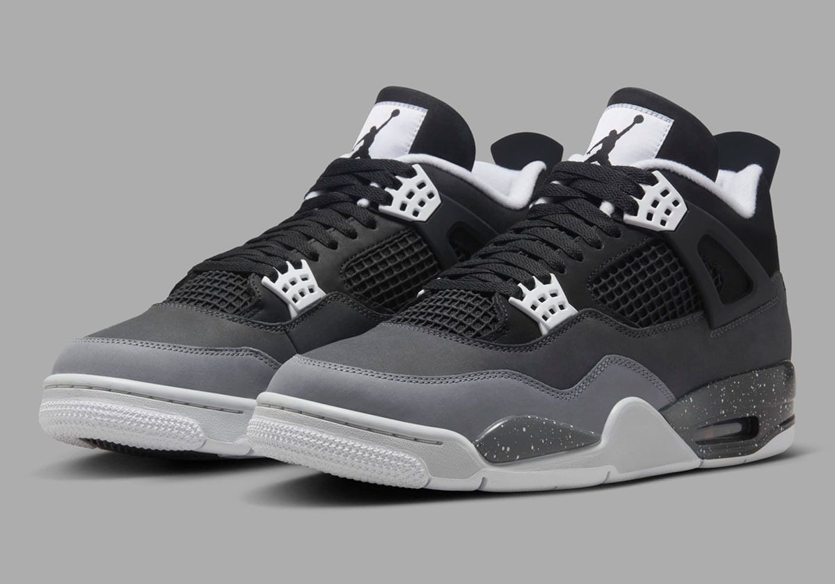 Air Jordan 4 “Fear” Release Postponed To November 16th