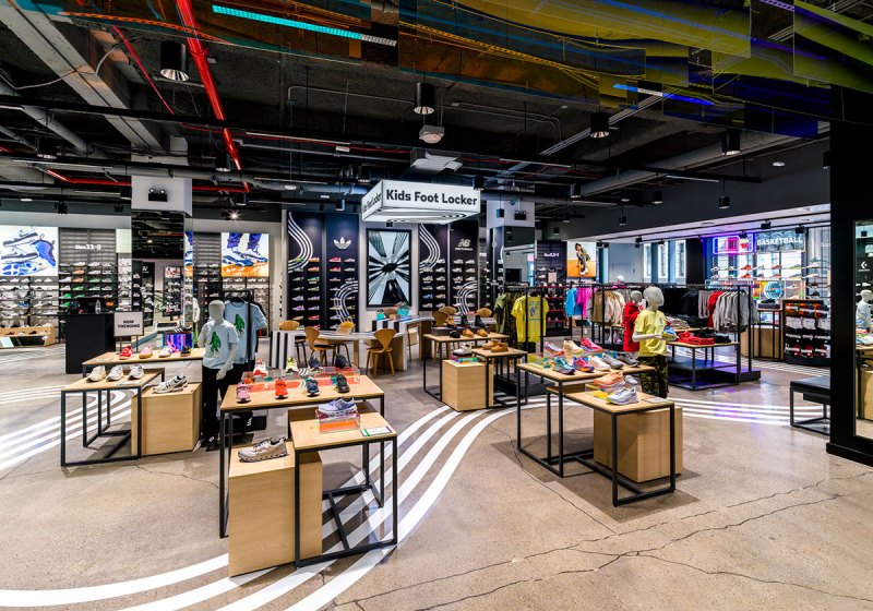 Foot Locker Store Layout You've Never Seen Foot Locker Quite Like This - SneakerNews.com