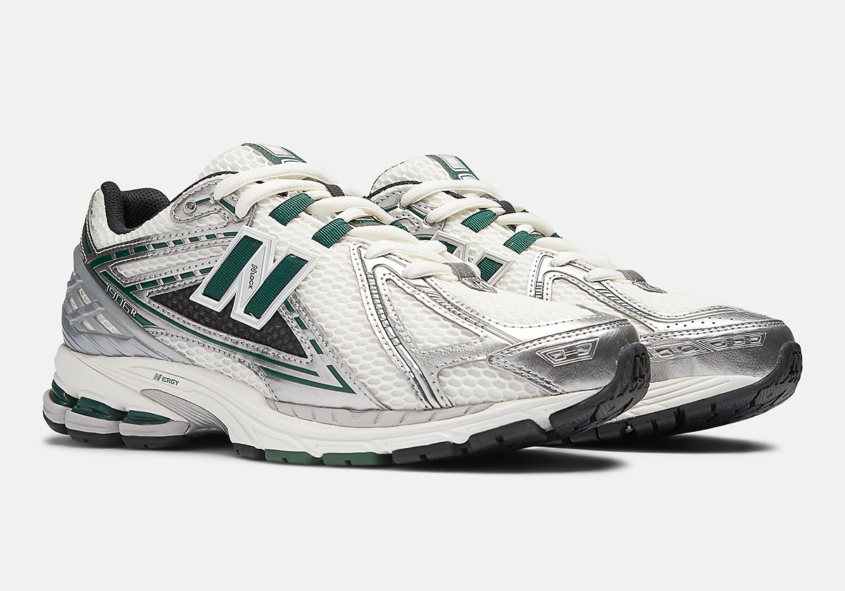 New Balance 1906R “Silver/Cream/Green” M1906REU