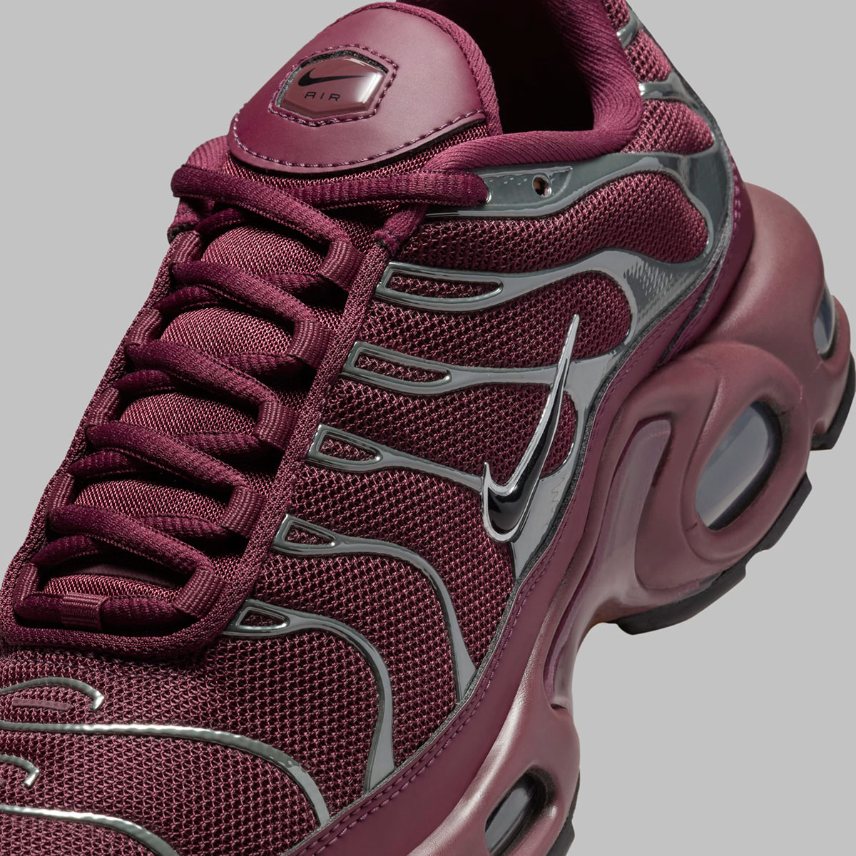 Nike Air Max Plus Burgundy Silver SneakerNews