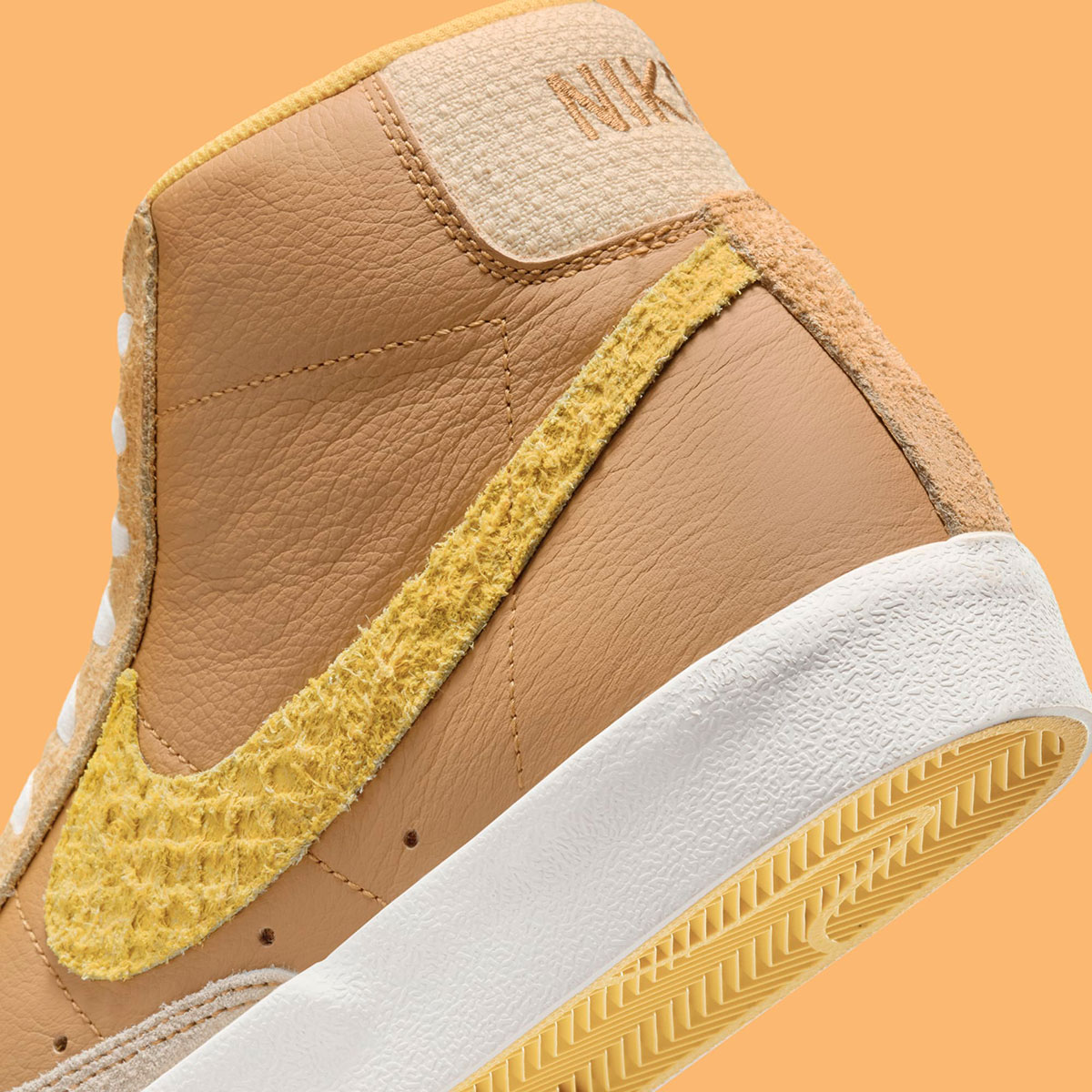 Nike Blazer Mid 77 Waffle Hj9098 790 1