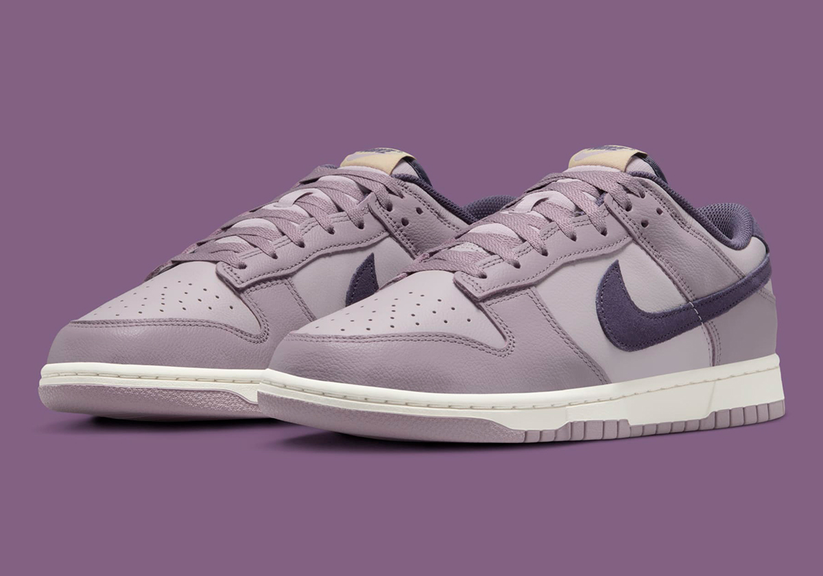 Nike Dunk Low "Light Violet Ore" Borrows A Familiar Color Palette