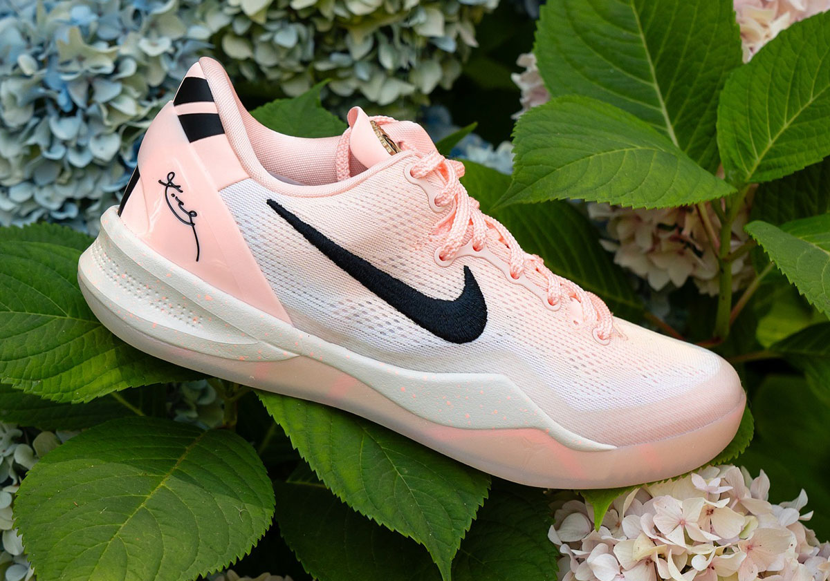 Nike Kobe 8 Protro PE For EYBL Girls Revealed