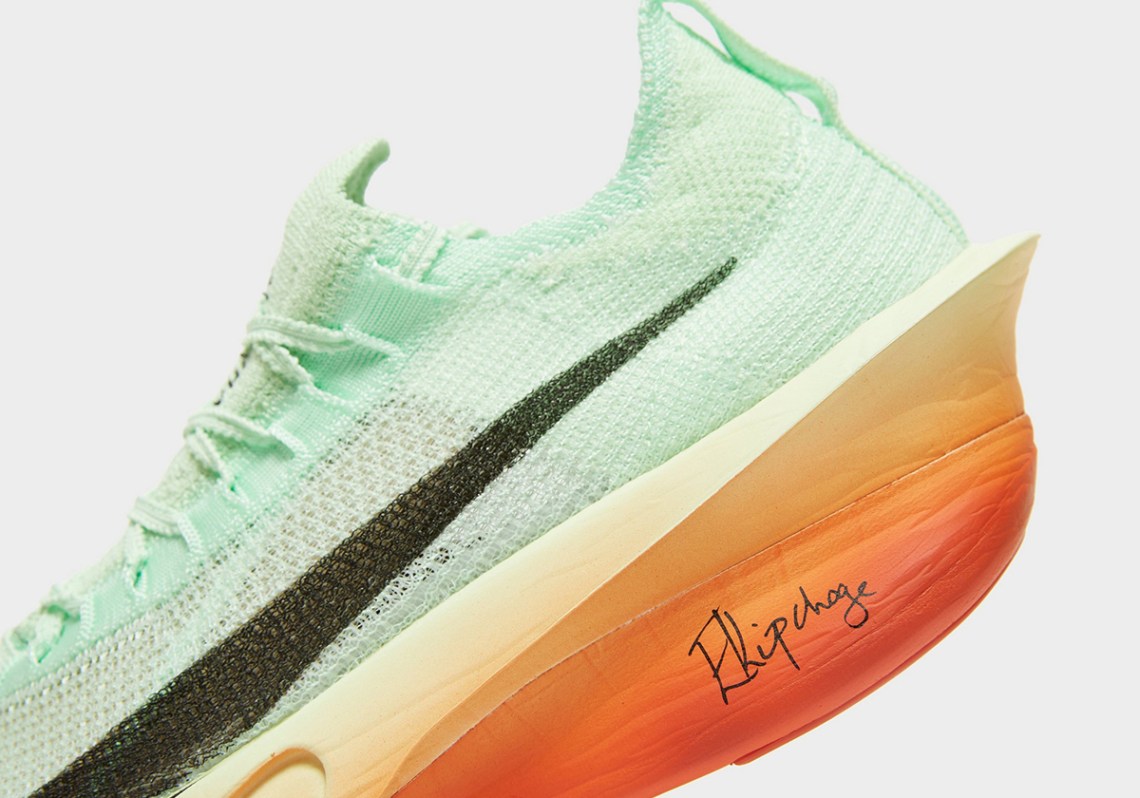 Eliud Kipchoge Gets His Own Nike AlphaFly 3 Colorway - SneakerNews.com