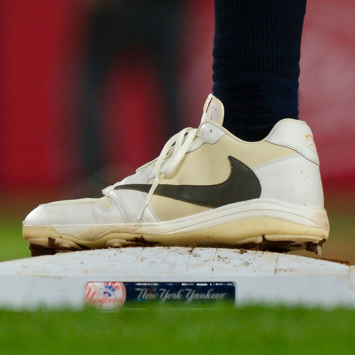 Aaron Judge Travis Scott Air Jordan 1 Low Cleats 1