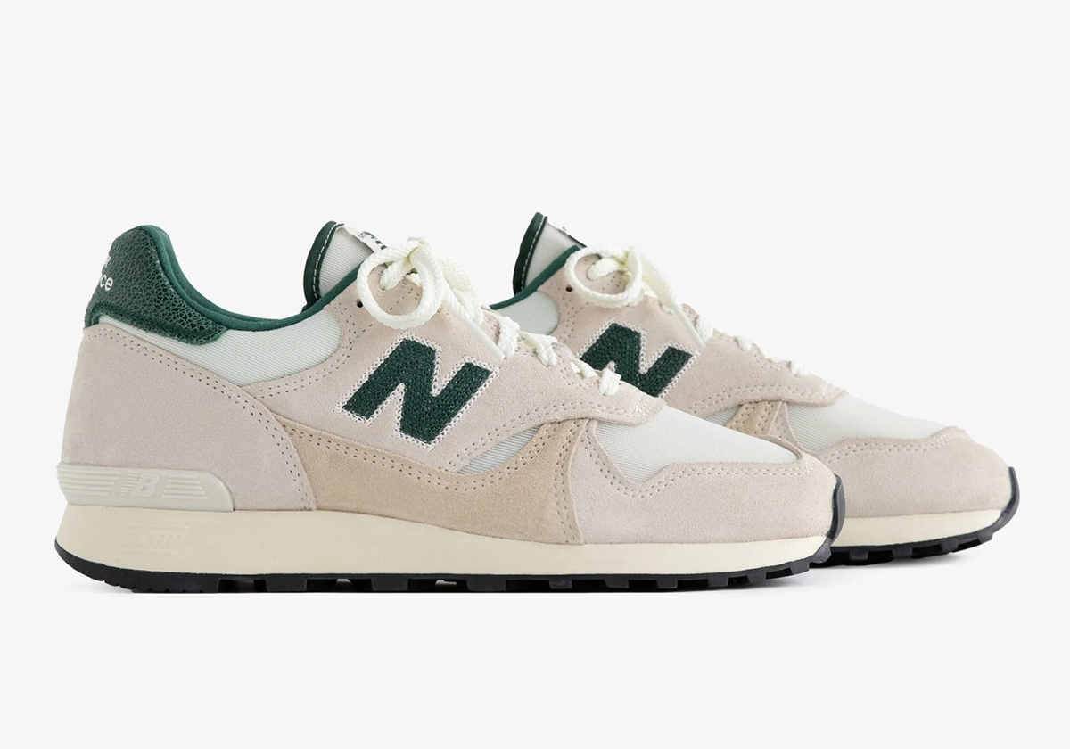 the New England brand has a new pair of the New Balance 576 new balance Reebok talla 37.5 Release Date 2024 ParallaxShops