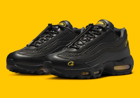 corteiz nike nfl air max 95 black tour yellow FB2709 003 3