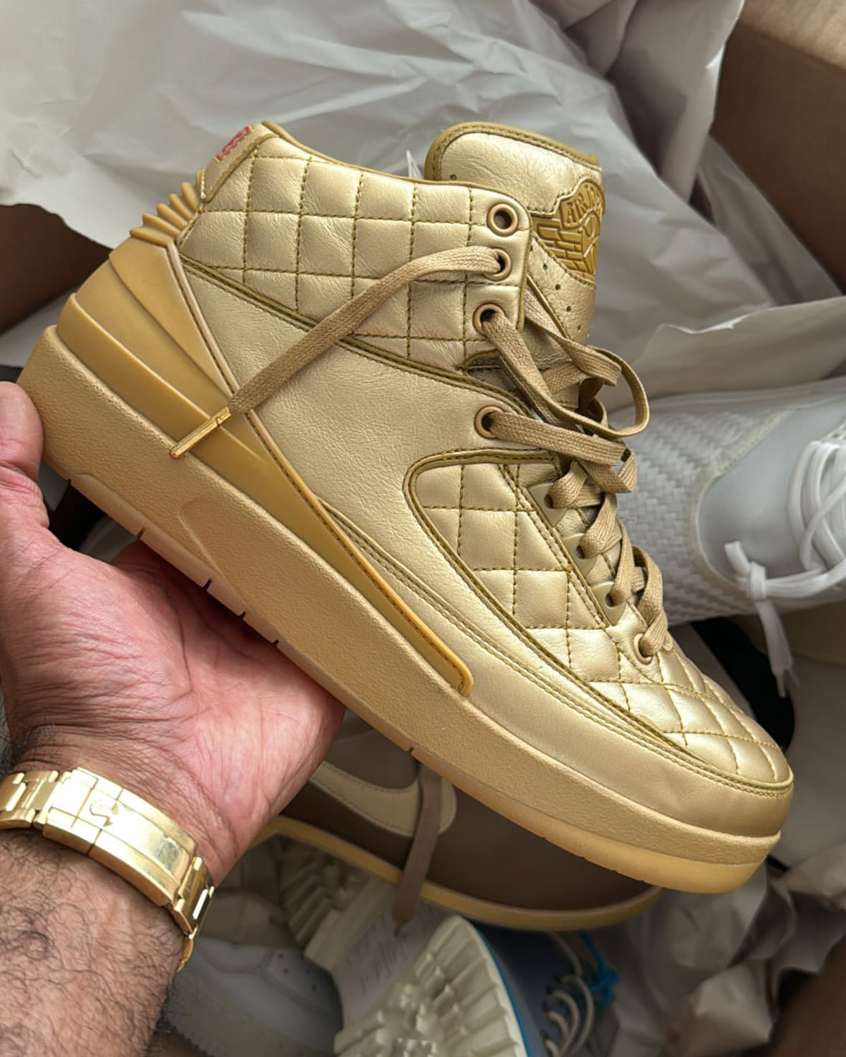 Air jordan 2 oro online