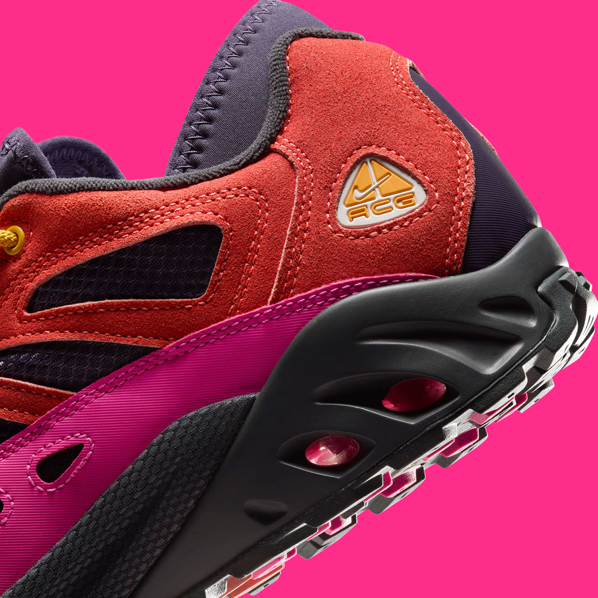 Nike Acg Exploraid Light Wild Mango University Gold Dark Raisin Laser Fuchsia Fv2925 600 1