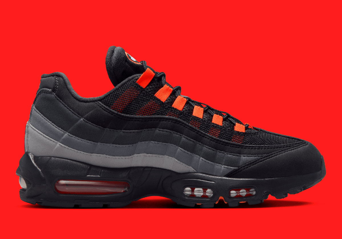 Nike Air Max 95 Black Hyper Crimson Fv4710 002 1