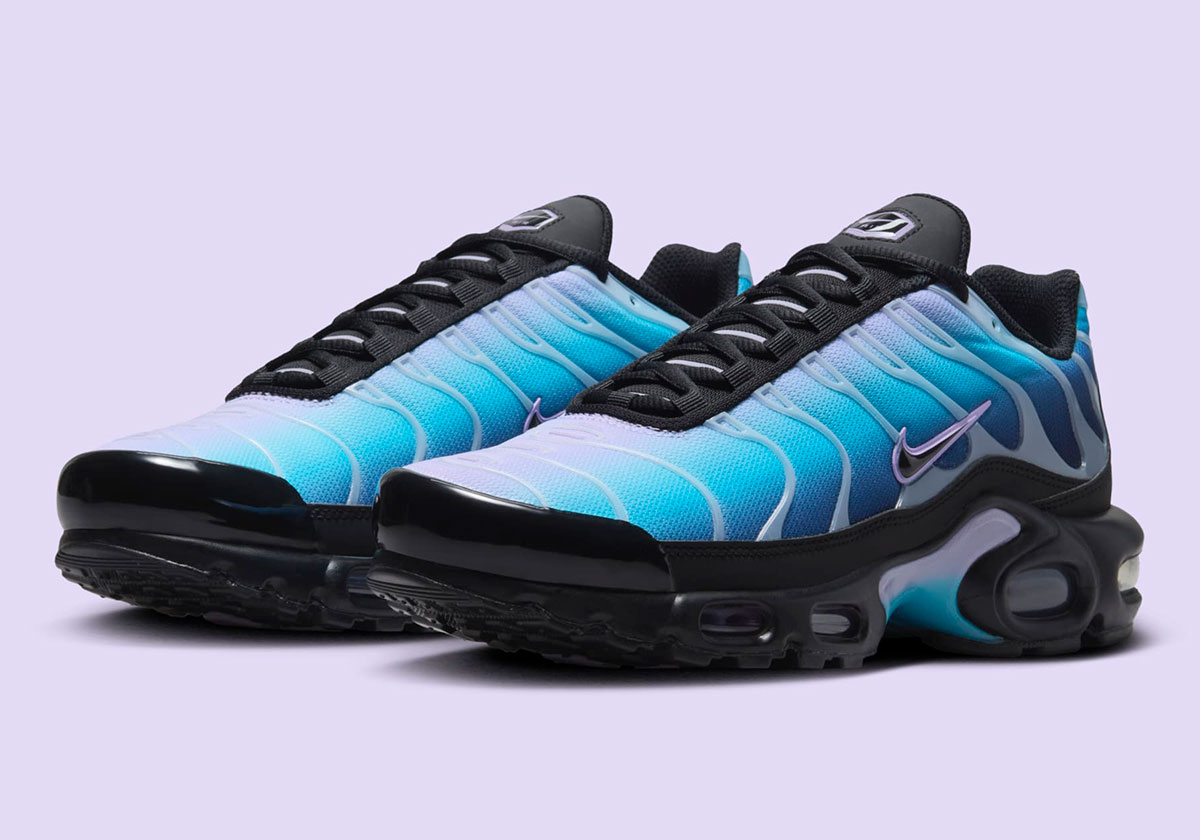 The Nike Air Max Plus Appears In Cotton Candy Colors