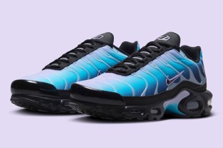 The Nike Air Max Plus Appears In Cotton Candy Colors