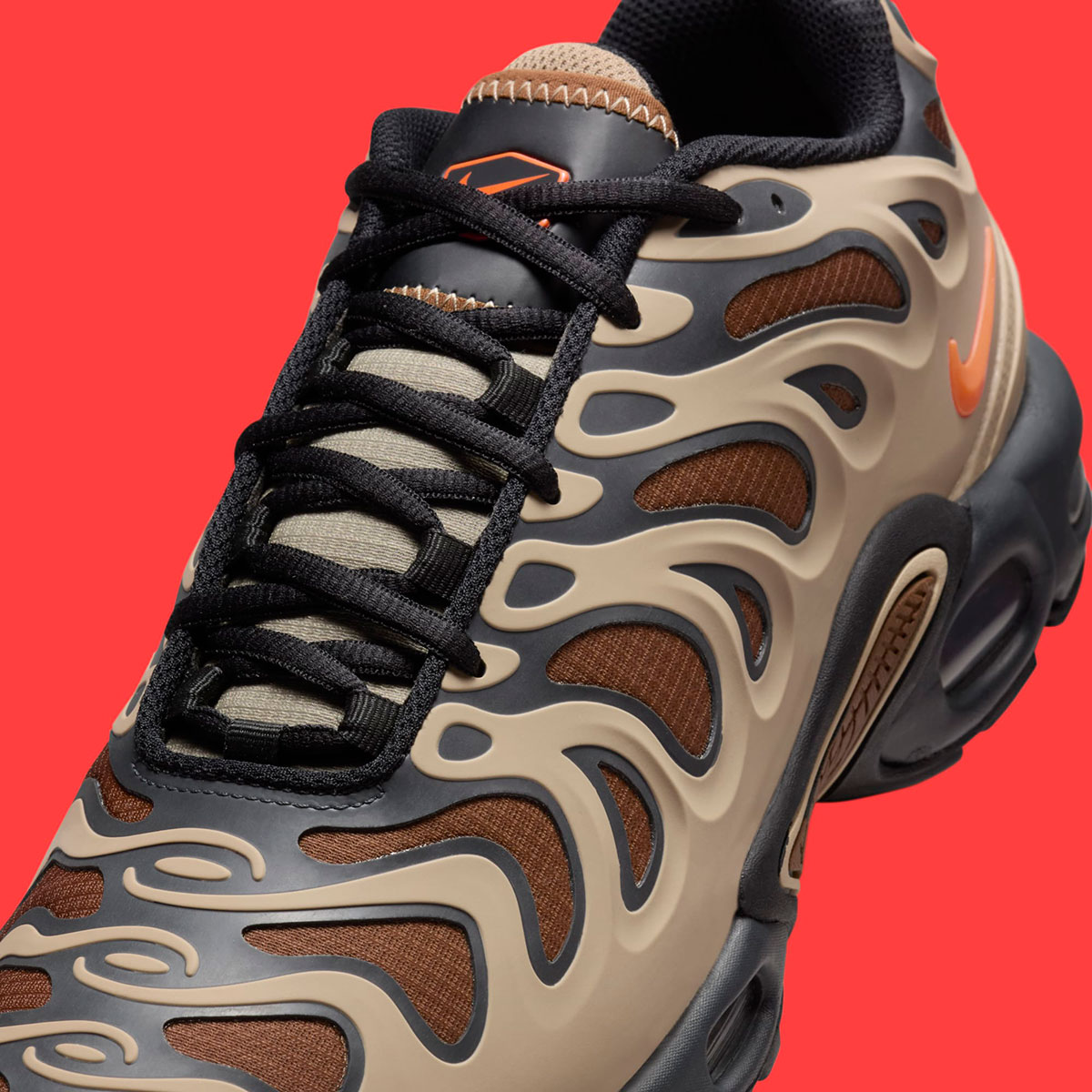 Nike Air Max Plus Drift Khaki Hyper Crimson Dark Smoke Grey Fz3041 200 2