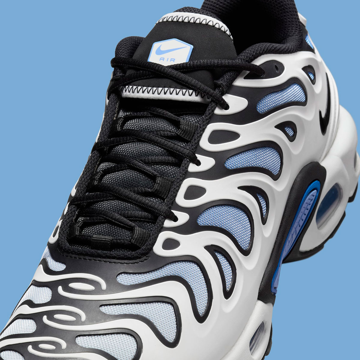 Nike Air Max Plus Drift Summit White Black Royal Pulse Hyper Royal Glacier Blue Fd4290 102 1