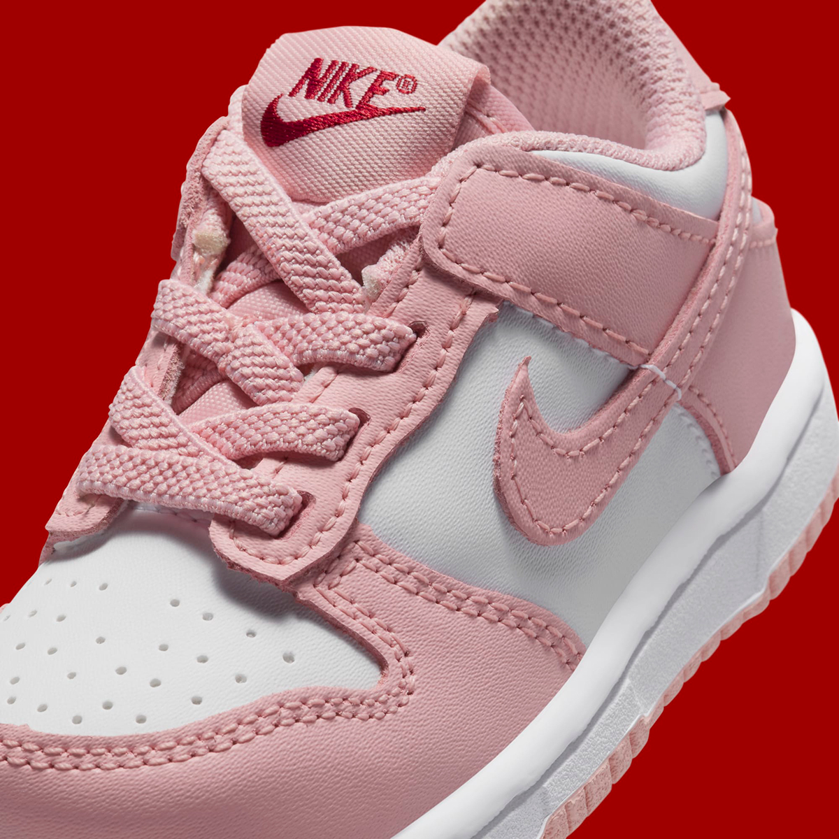 Nike Dunk Low Valentines Day 2025 Td 4