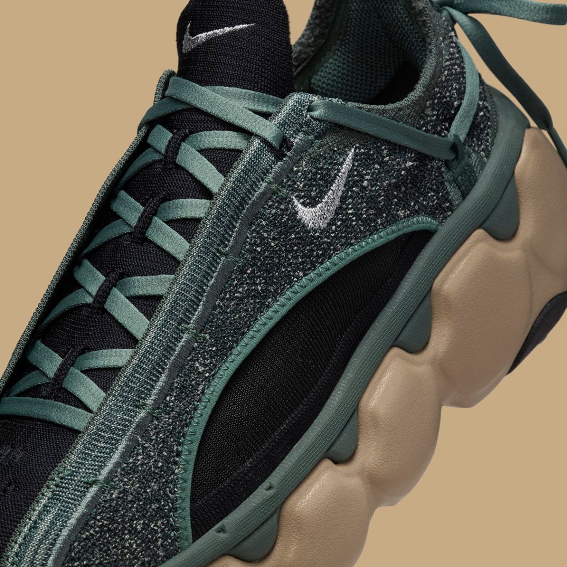 Nike Flyknit Bloom  display picture 1