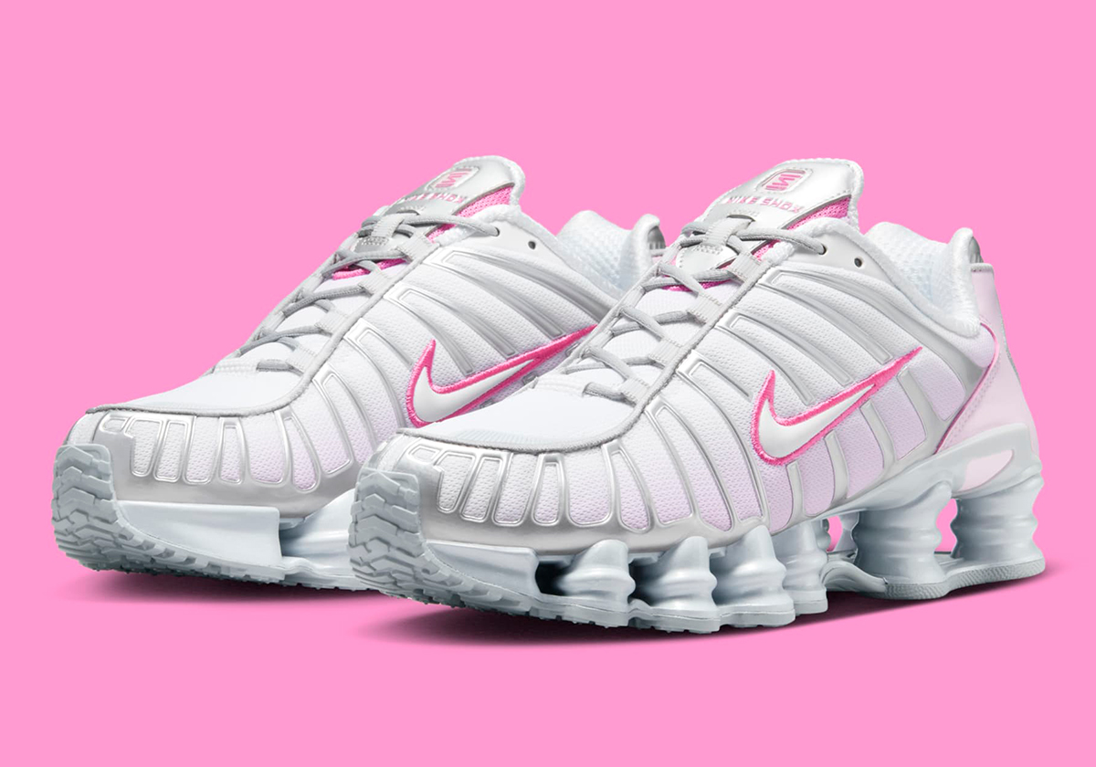 Pink nike shox shoes hotsell