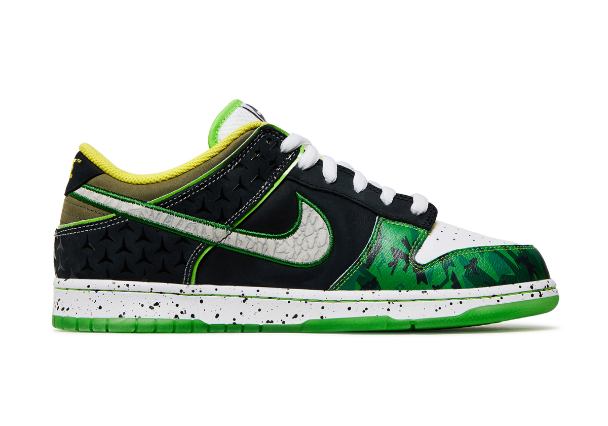 Nike What The Duck Dunk Away Division St 5