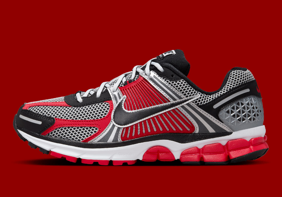 nike zoom vomero 5 metallic silver black university red white hv0926 095 4