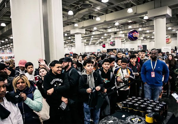 sneaker con dates 2019