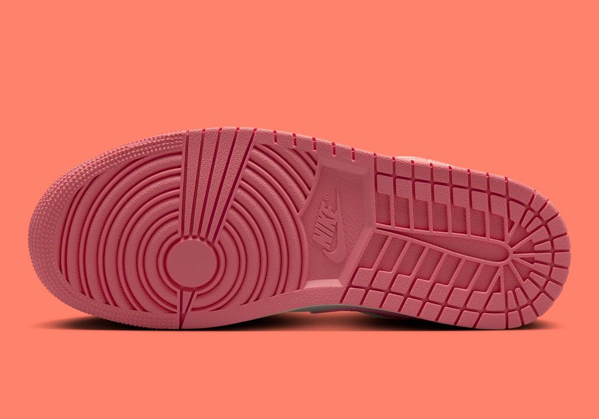 Jordan future pink best sale