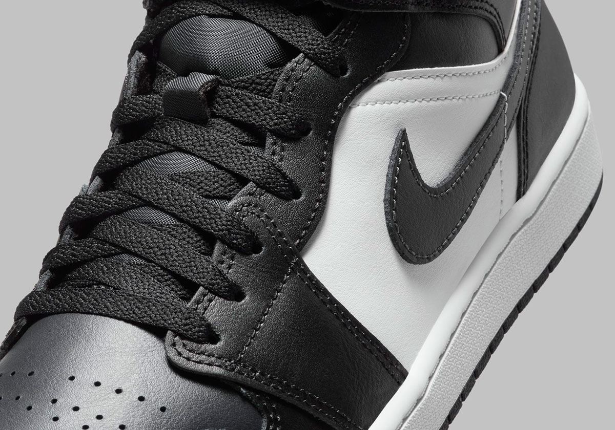 The Air low-top Air Jordan 1 “Off Noir Toe” Spins Beloved Color-Blocking