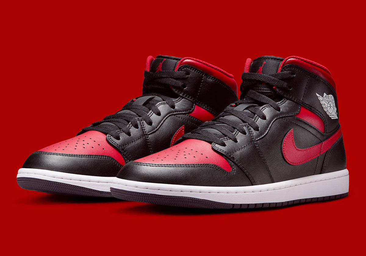 Jordan 1 black red mid hotsell