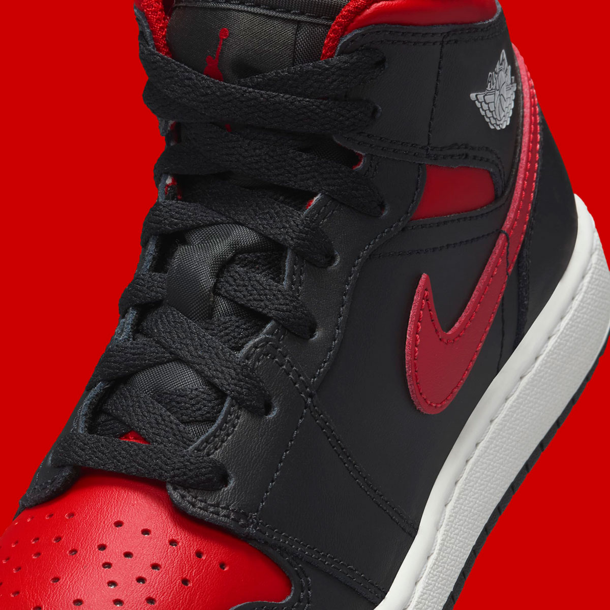 Air Jordan 1 Mid Black Red Dq8426 067 4