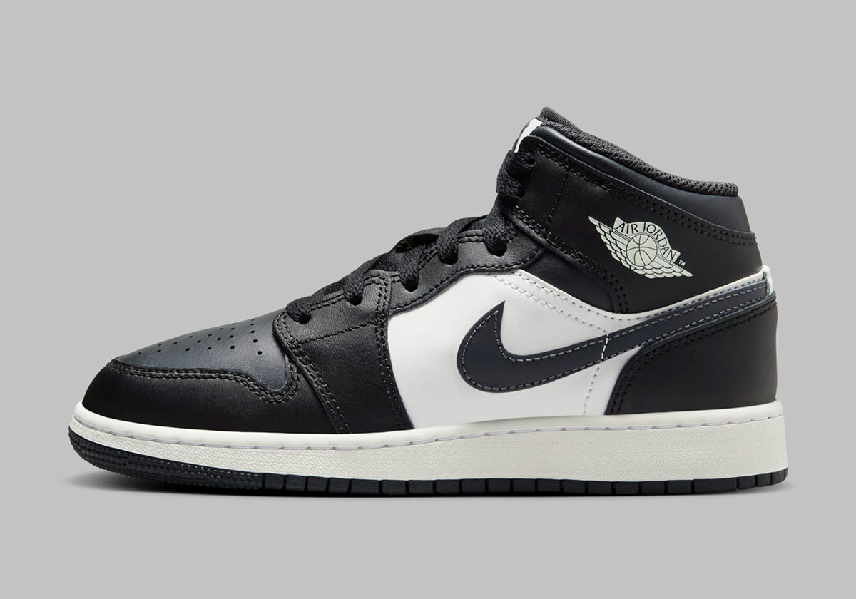 Air low-top Air Jordan 1 Gs Dark Grey Black White Dq8423 010 8