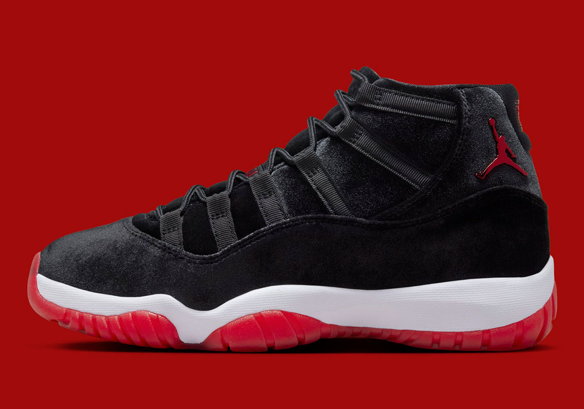 Jordan 11 red bred on sale